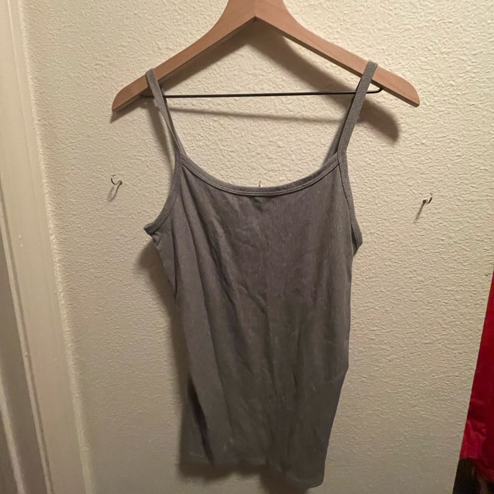 Gray Ribbed Tank - Picture 2 of 2